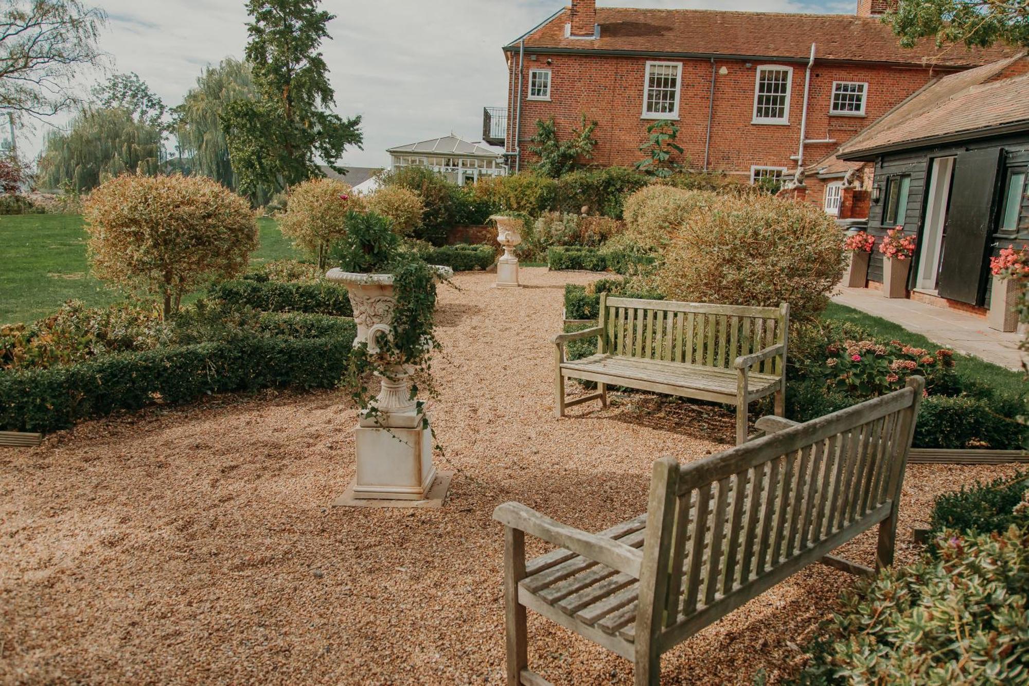 B&B Downham Hall Уикфорд Екстериор снимка