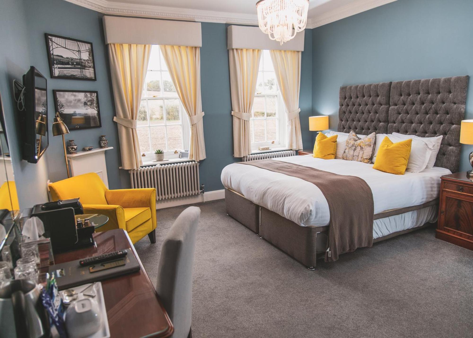 B&B Downham Hall Уикфорд Екстериор снимка